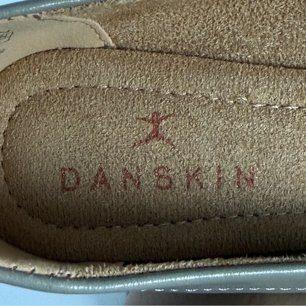 Danskin Poise Classic Ballet Flats Gray Women Flats Size 6